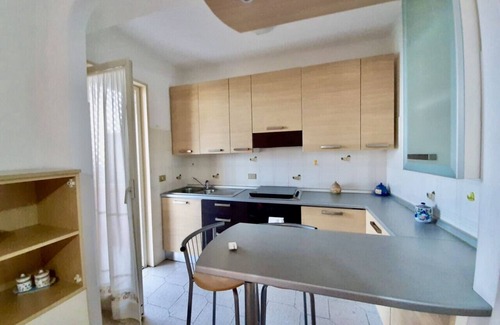 Ali Terme Apartamento | Sunrise by the Sea Apartments