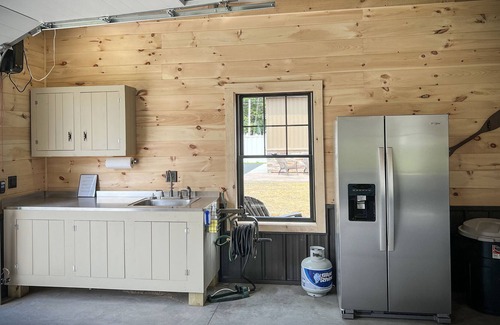 Sylvan Beach Cabina | Sunrise Cottage-A blissful beach getaway!