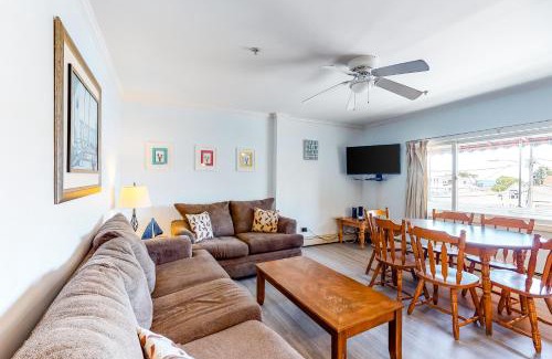 Old Orchard Beach Apartamento | Sunrise Deck