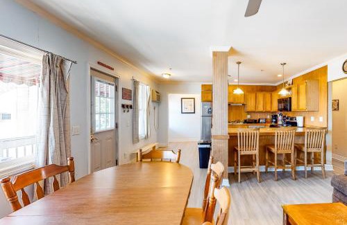 Old Orchard Beach Apartamento | Sunrise Deck