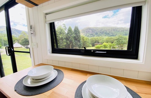 Wilsons Creek Casa | Sunrise Getaway At Heartland