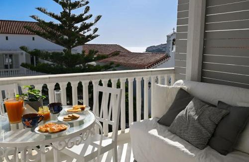 Paleopolis Casa | Sunrise Getaway w Sea Views