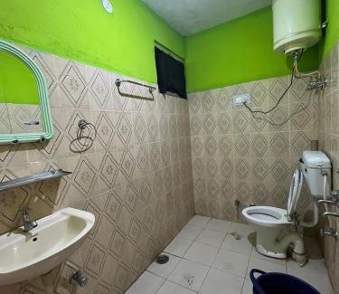 Tosh Casa | Sunrise guest House tosh