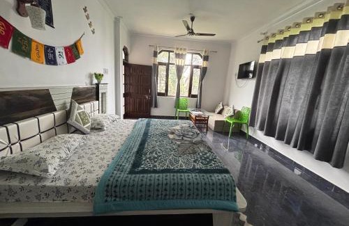 Khajjiar Casa | Sunrise home stay
