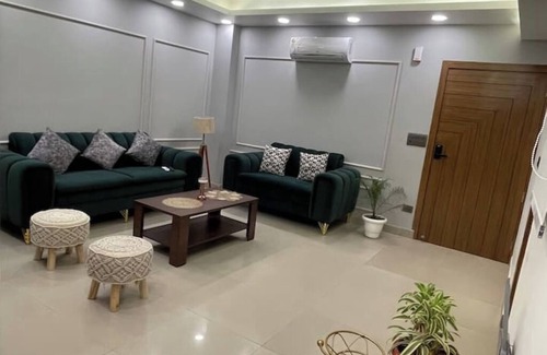 Vasant Kunj Apartamento | Sunrise homes