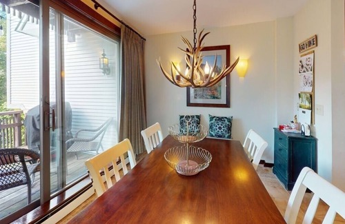 Central Vermont- Killington Casa | Sunrise Mountain Village by RedAwning