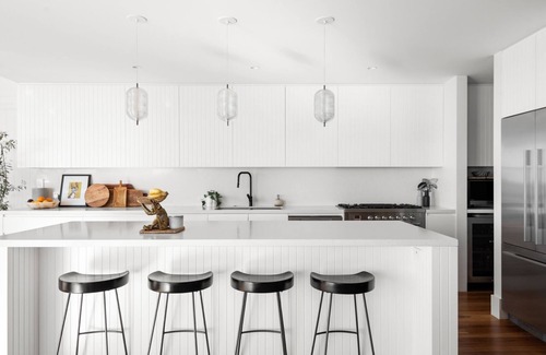Newport Casa | Sunrise, oceanfront Newport Beach by TCC