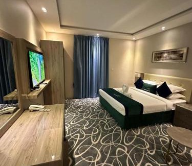 Tabuk Hotel | SUNRISE SUITEs & صن رايز سويتس