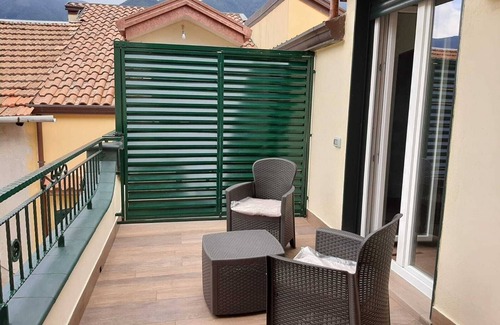 Piazza-Tralia-Pendolo Apartamento | Sunrise & Sunset "Sunrise" quiet and comfortable apartment for everyone