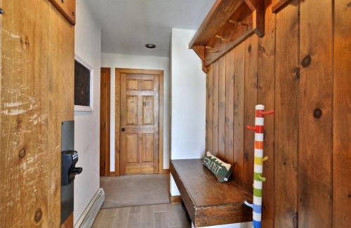 Central Vermont- Killington Casa | Sunrise Timberline M1- Cozy 2 BR Ski On Ski Off Condo