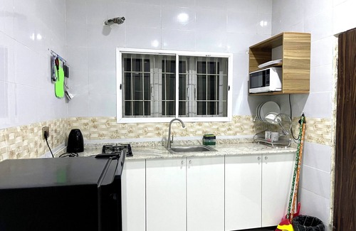 Utako Apartamento | SUNRISE VIEW PENTHOUSE CONDO at UTAKO ABUJA. 24hrs LIT with AC, WIFI & KITCHEN