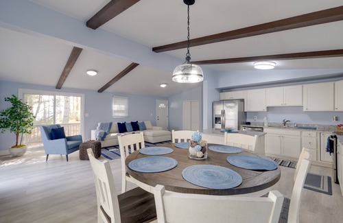 Chesapeake Ranch Estates-Drum Point Casa | Sunrise Views: Waterfront Lusby Home w/ Deck!