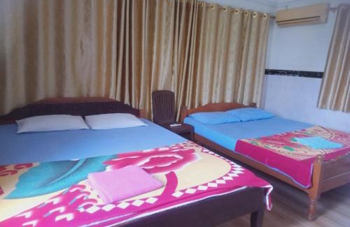 Kampong Cham Cama Y Desayuno | SunRise Villa