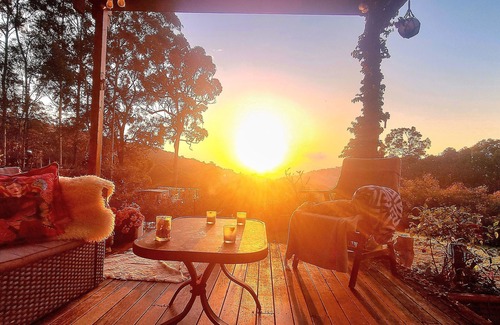 Bonogin Casa | Sunrises & Ocean views on the horizon, pet friendly,fire pit, relax.