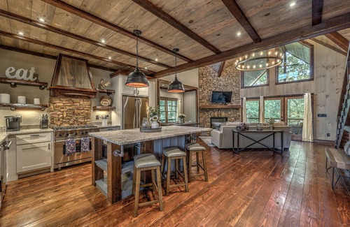 Blue Ridge Cabina | Sunrock Mountain Dream I & II ~ 2 SideBySide Luxury Cabins
