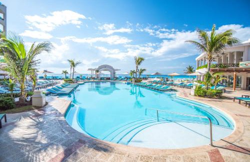 Punta Cancún Complejo | Sunscape Cancun All-Inclusive Resort & Spa by Hyatt