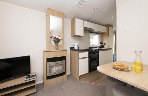 Looe Casa | Sunseeker Caravan by Belvilla