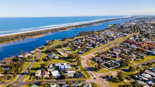 Lakes Entrance Casa | Sunseeker on Palmers
