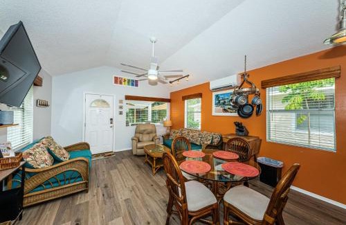 Sunset Beach Casa | Sunset Beach Bungalow 2
