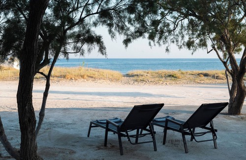 Stavros Villa | Sunset Beach House: Villa, Only 50m From the Beach