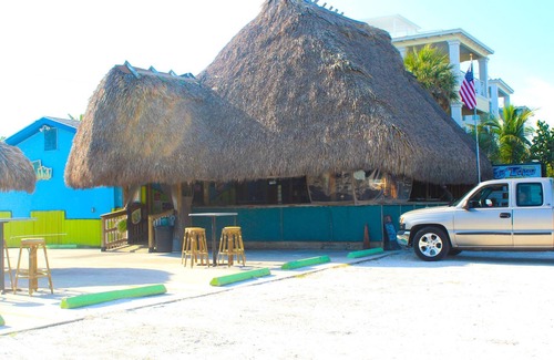 Sunset Beach Casa | Sunset Beach Treasure Island 3/2 Wi-fi Parking AB