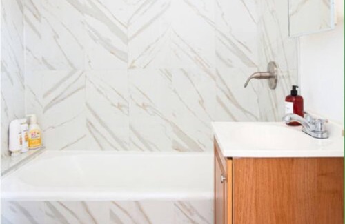 Rampart Village Apartamento | Sunset Bliss: Stylish Home in DTLA!