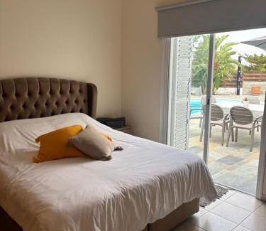 Emba Casa | Sunset Bungalow