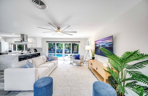 Garden Isles Casa | Sunset Canal - Pool - 3BDR