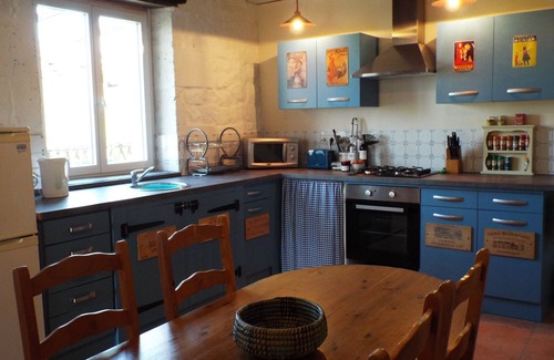 Verteuil-sur-Charente Casa | Sunset Cottage & pool, entorno tranquilo, a poca distancia de bares y restaurantes