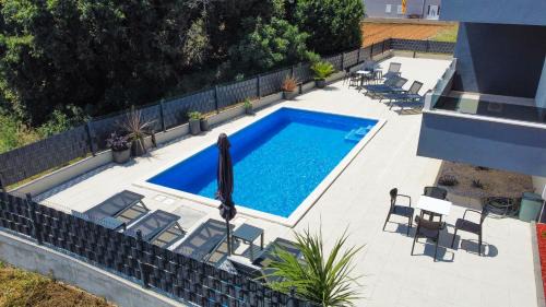Trogir Apartamento | Sunset Coral Trogir - apartment with pool