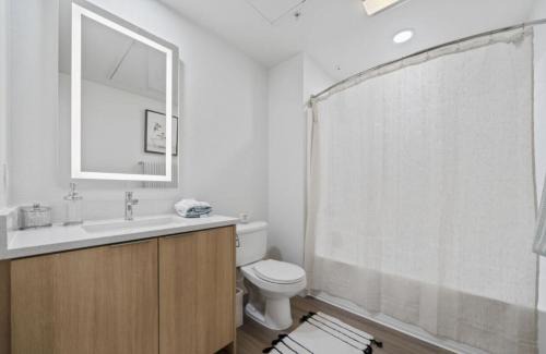 NoHo Arts District Apartamento | Sunset Duo 2 bedroom Charm with FREE Parking