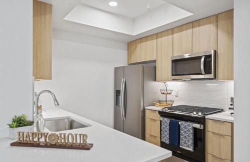 NoHo Arts District Apartamento | Sunset Duo 2 bedroom Charm with FREE Parking