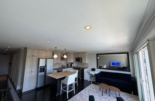Moss Bay Casa | Sunset East 305
