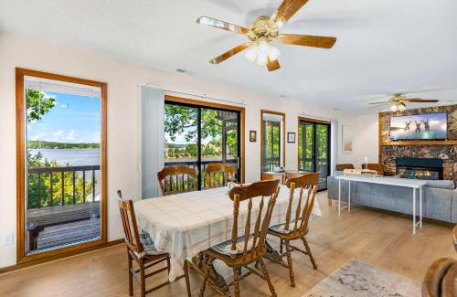Gravois Mills Casa | Sunset Escape - Fit For 8