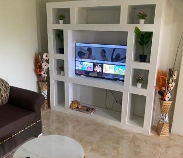 Long Bay Casa | Sunset grove hideaway
