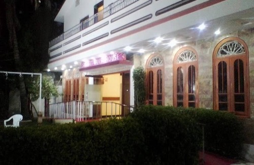 PECHS Casa | Sunset Guesthouse