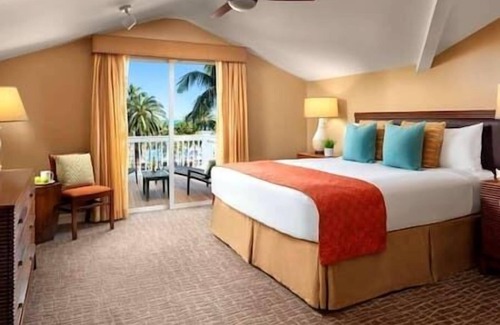 Historic Seaport Complejo | Sunset Harbor | Hyatt | Marina | Concierge | Pool
