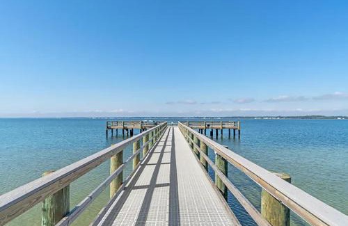 Navarre Beach Casa | Sunset Harbor Palms 2-210 - Bayside Retreat