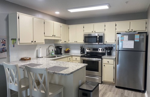 Navarre Beach Condominio | Sunset Harbor Villas 312 / Steps to the Beach