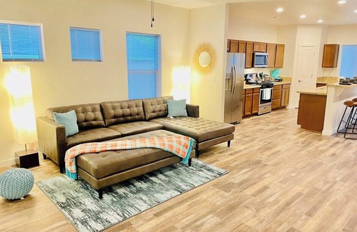 Fernley Casa | Sunset Haven,Pets OK,9 Beds