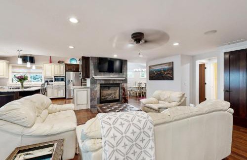 Lodi Casa | Sunset Haven