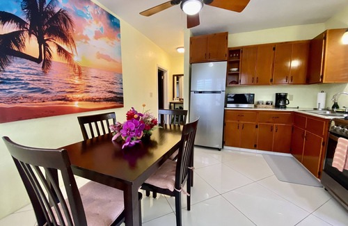 Estate Enighed Apartamento | Sunset Hideaway-1 bedroom, 5 minutes from Cruz Bay