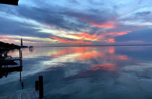 Gulf Breeze Casa | Sunset Hideaway