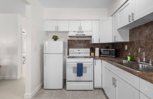 Hallandale Beach Apartamento | Sunset Inn - Hallandale Beach