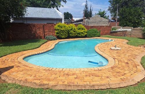 Schoemansville Casa | Sunset Inn - Spacious House in Harties