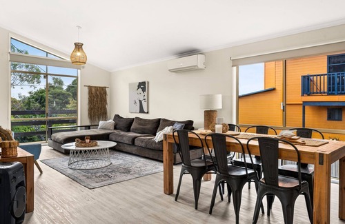 Sunset Strip Casa | Sunset Island Stays in Sunset Strip