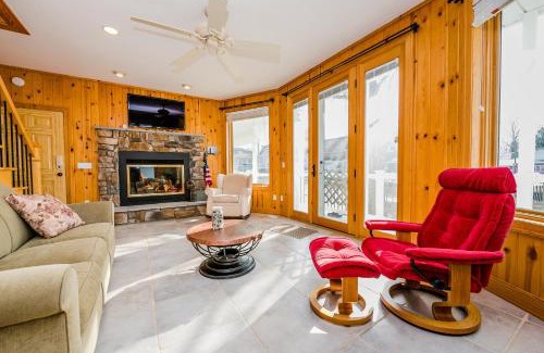 South Haven Casa | Sunset Kisses- Beachfront Luxury vacation rental