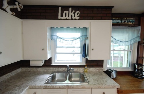Coldwater Casa | SUNSET LAKE HOUSE!Lo mejor de la familia en North Chain of Lakes. ¡DUERME 8!