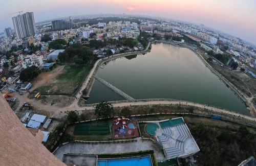 Agara Apartamento | Sunset+Lakeview-3BHK20Flr-Family