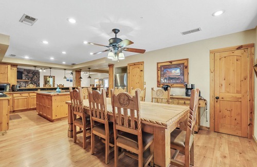 Graham Casa | Sunset Lodge at Possum Kingdom- with a Dock!